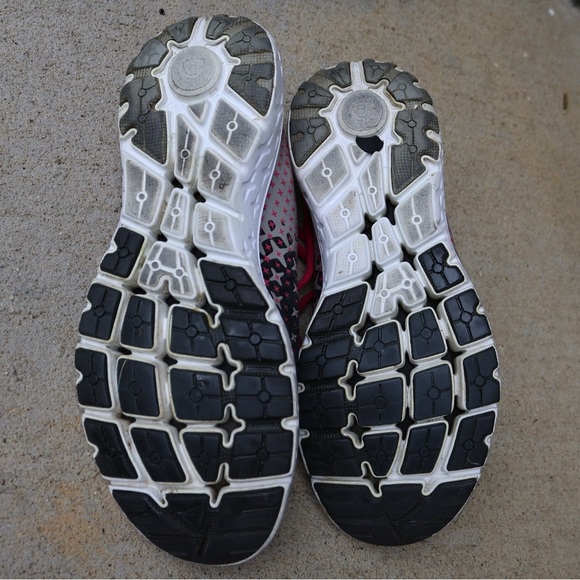 Brooks pureflow 5 women’s size 10.5 trail running shoe black/pink - Picture 8 of 12